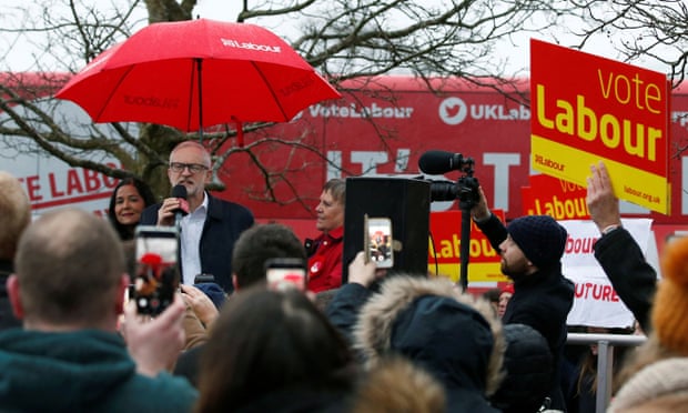 Jeremy Corbyn: boy lying on hospital floor is a political issue