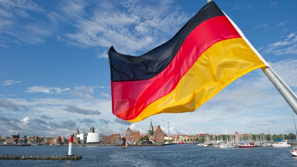 Germany sets strategy to counter extremist imams