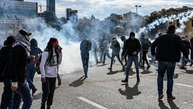 Lebanon government wins confidence vote as protesters, security forces clash