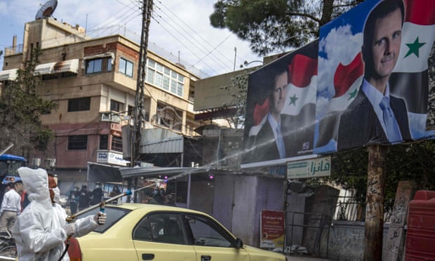 Islamic State prisoners escape from Syrian jail after militants riot