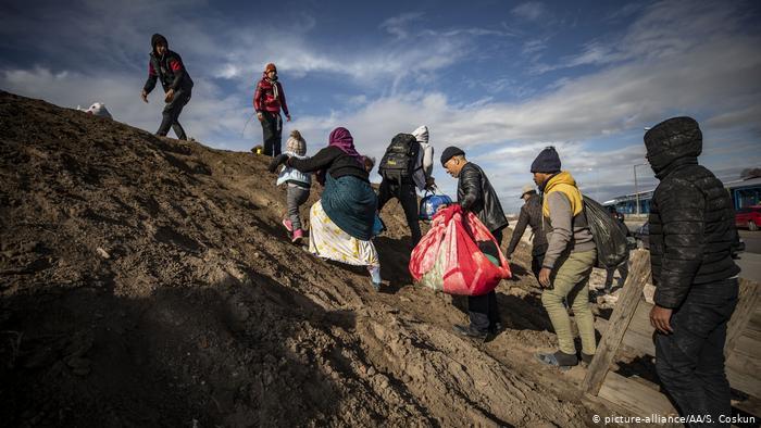 Syrians in Germany on refugees at the Greek-Turkish border