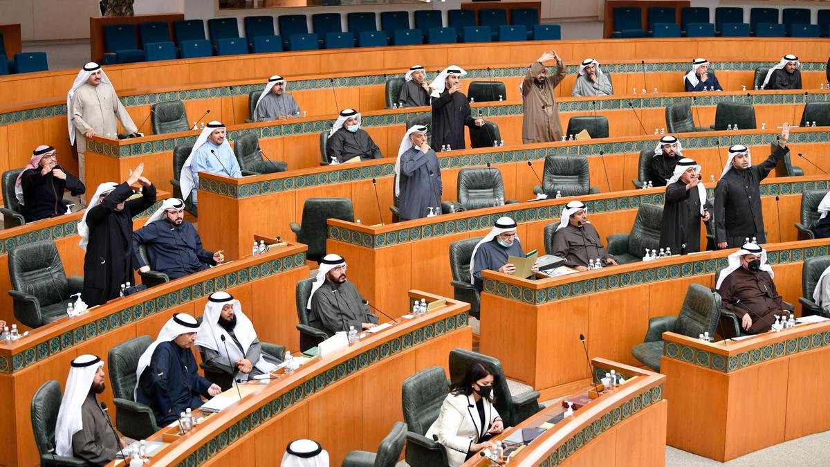 Kuwait PM Submits Govt Resignation to Emir