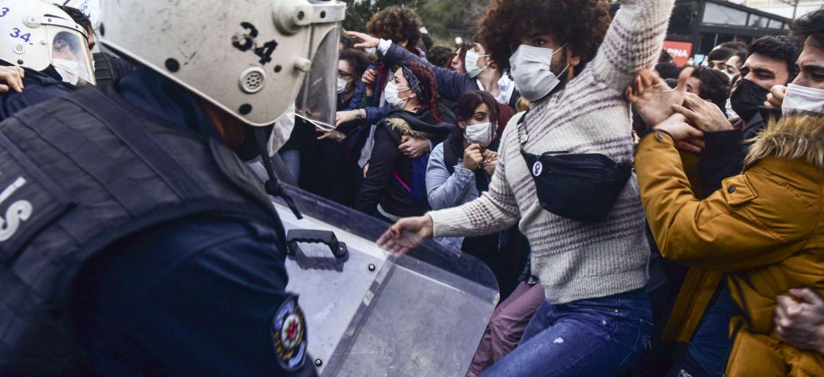 Erdoğan says 'terrorists’ behind university protests as 30 detained at Ankara’s Boğaziçi
