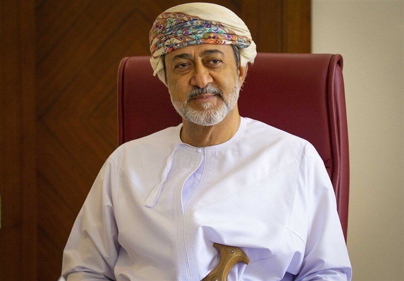 Sultan of Oman Appoints Chiefs of Staff, Navy, Air Force