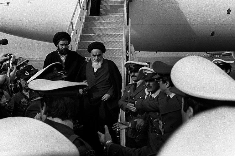 Iranian catastrophe: Khomeini's false promises