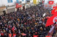 Tunisians' anger threatens prospects of Brotherhood-dominated parliament