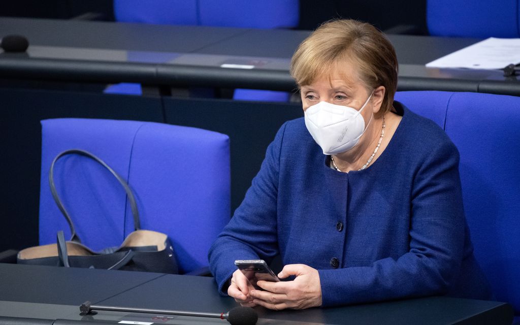 Germany flirts with easing lockdown as Merkel and premiers hold talks