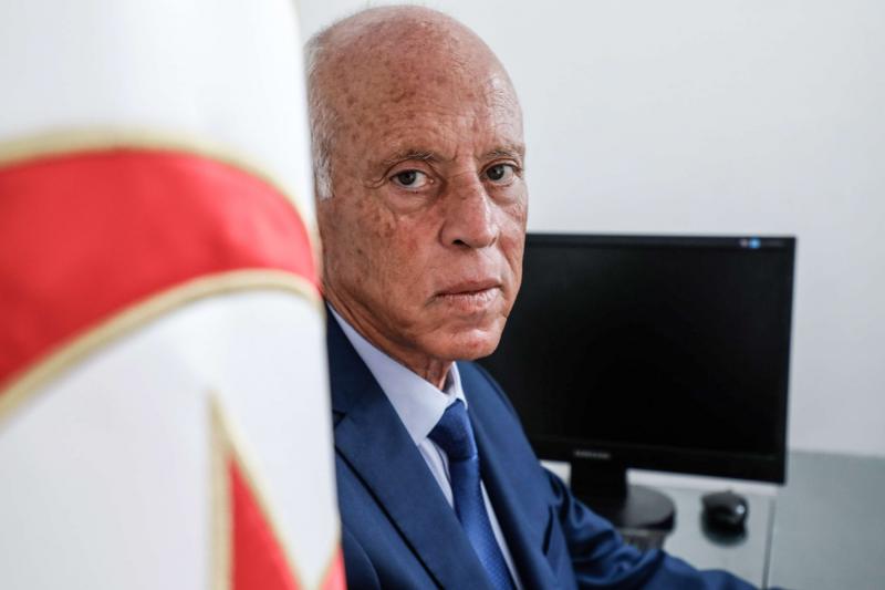 Conflicts raging on between Tunisia's president, Ennahda movement