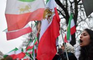 Millions unable to buy bread as high prices crush Iranians