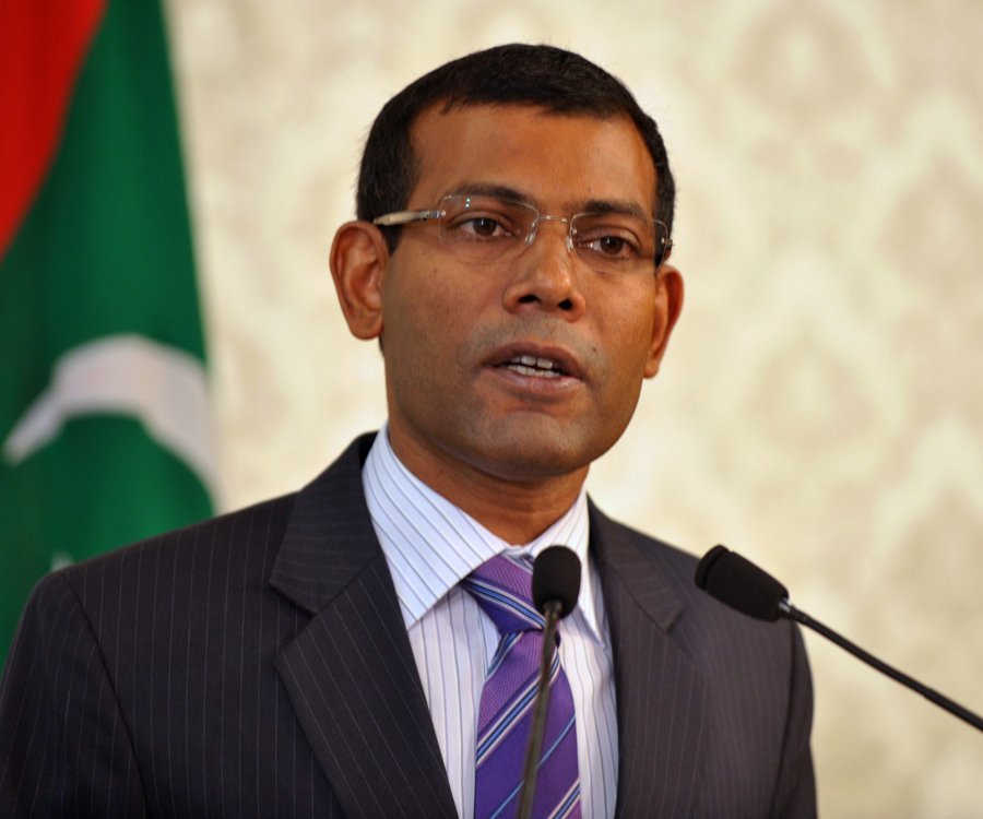 Former Maldives President Wounded in Assassination Bid