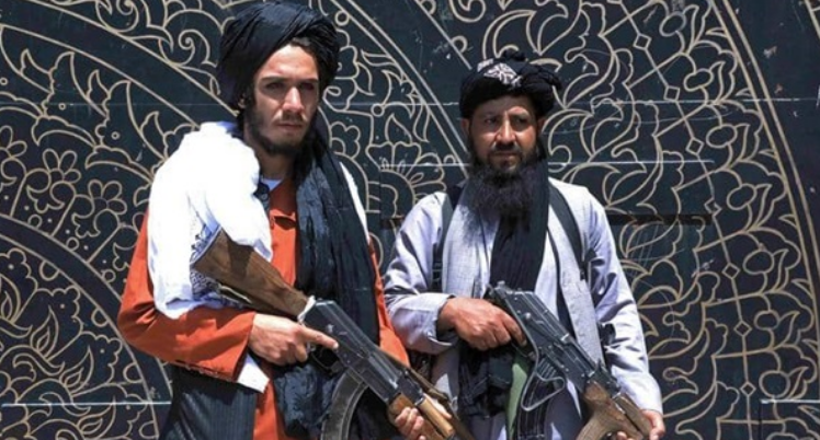 Kabul's economy pressures Taliban’s international compass and keeps it under control