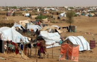 Mass exodus: Displaced Yemenis in tents flee violence of Houthis