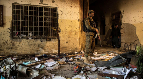 Pakistan agrees ceasefire with Taliban group responsible for school massacre