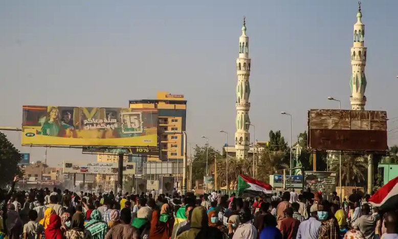 Sudan security forces kill at least 5 as protesters defy shutdown
