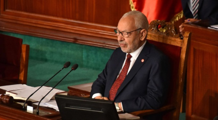 Ennahda's members rising up against Ghannouchi