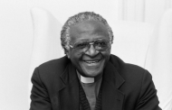 Desmond Tutu, Archbishop Who Helped End Apartheid, Dies