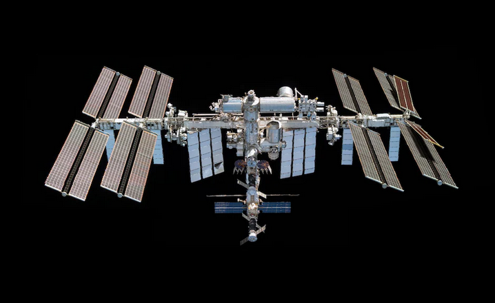 US and Russia will work together on International Space Station until 2030, despite tensions on Earth