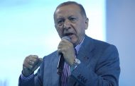 Erdogan restricts social media